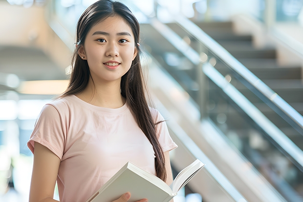 女儿二十生日邀请函简短 女儿二十岁生日邀请短信怎么写？